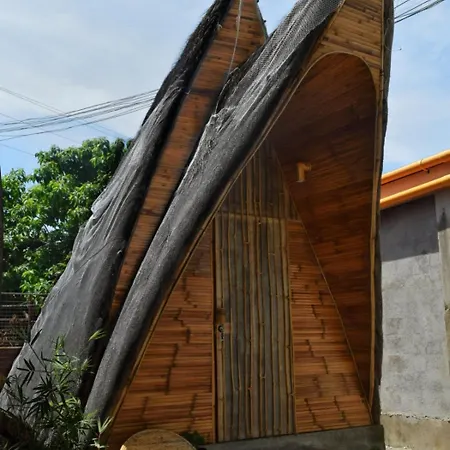 The Backyard Inn Moalboal Exterior photo