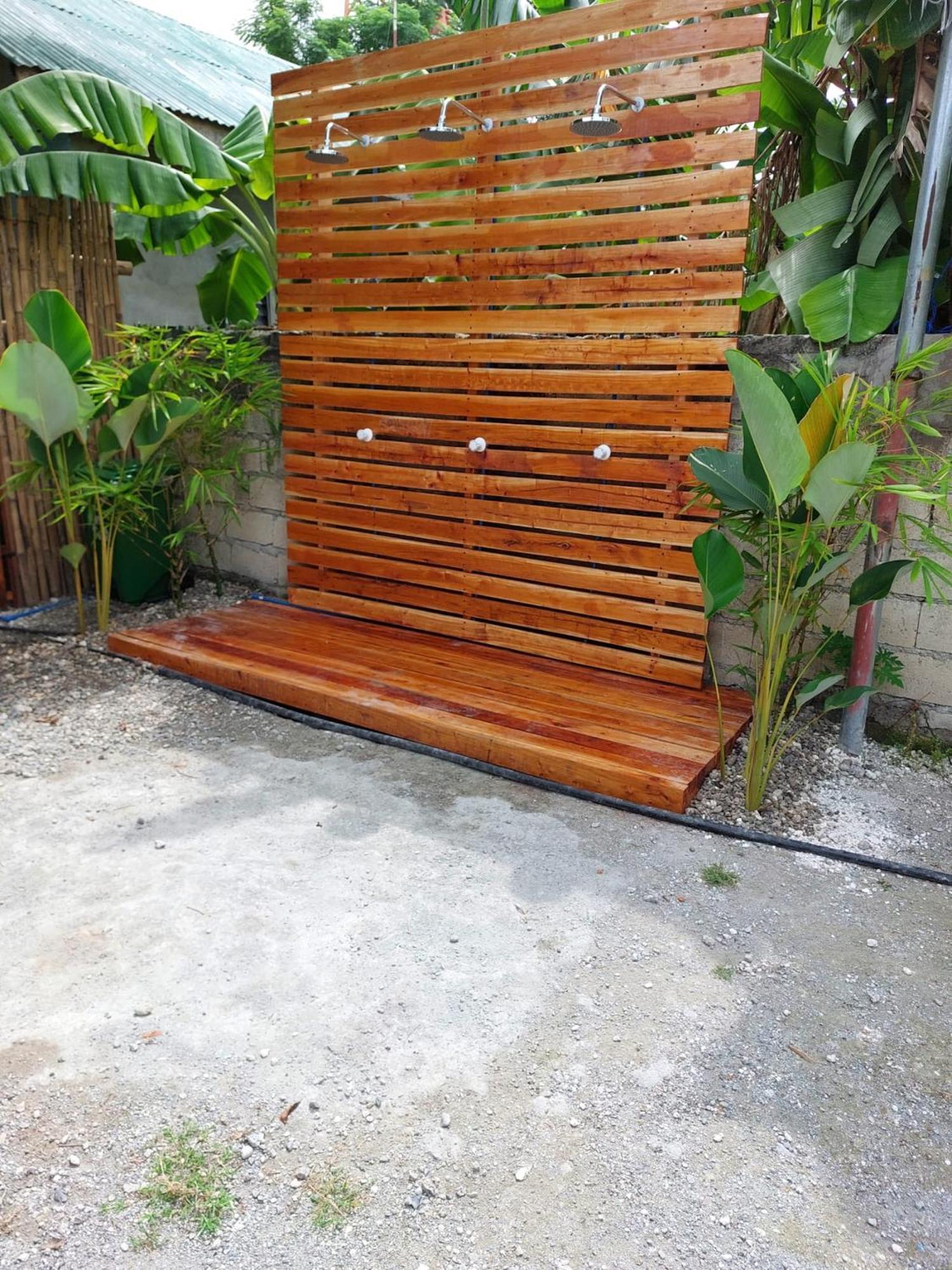 The Backyard Hostel *